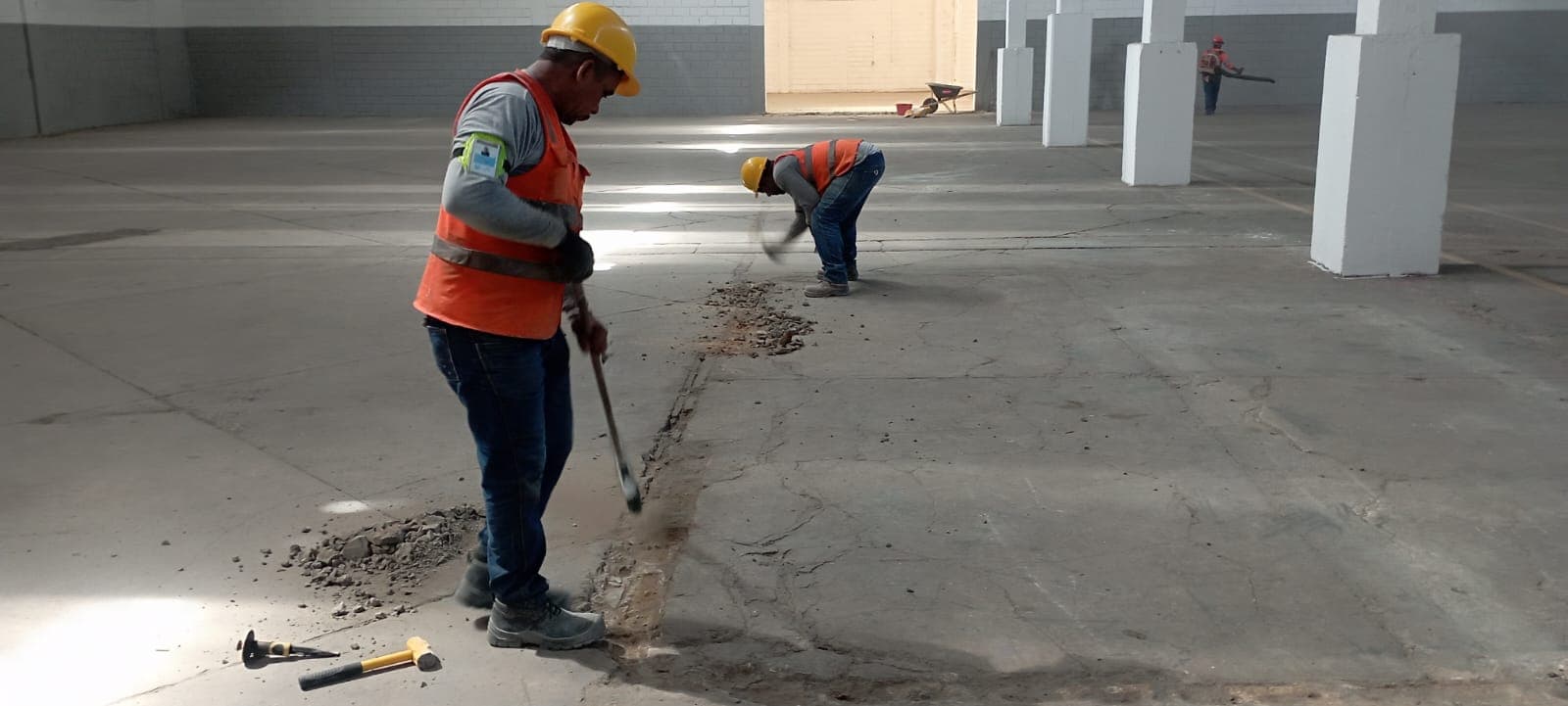 Reparación Bodega 10 Compas, fotografía 1