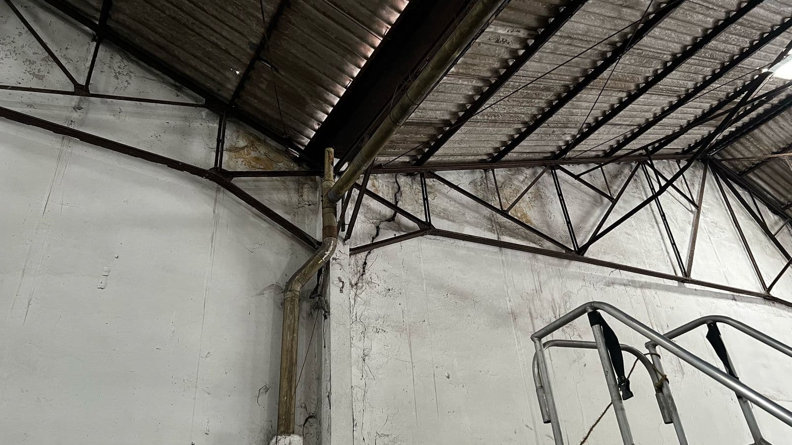 Reparación Bodega 7 Compas, fotografía 2