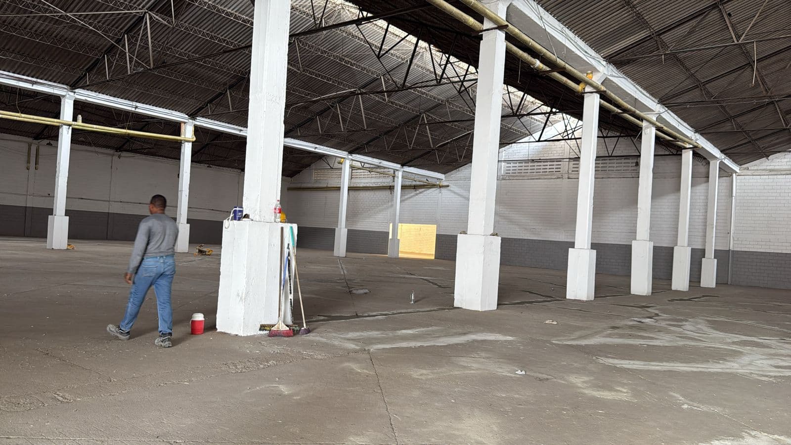 Reparación Bodega 10 Compas